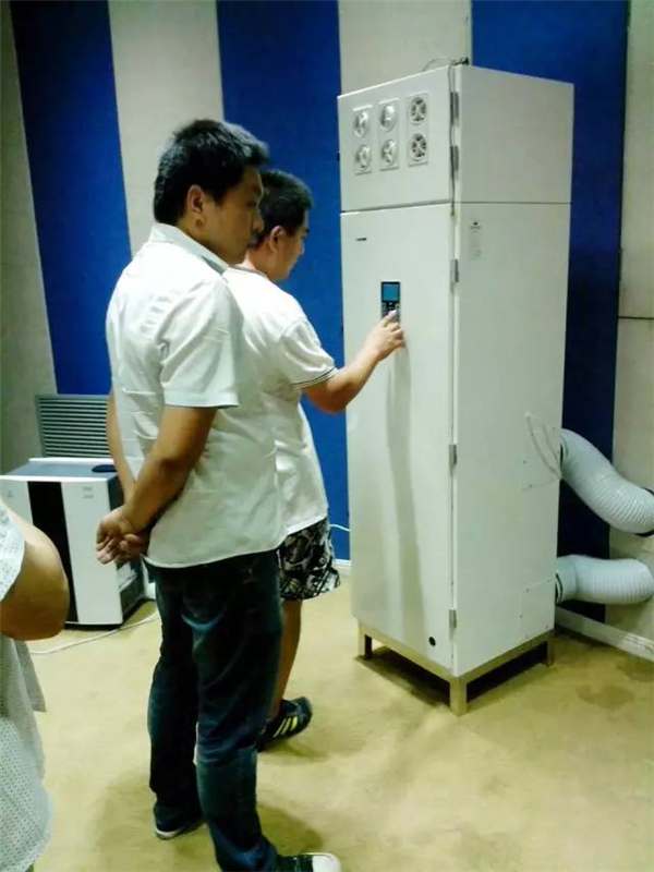 北京中小学幼儿园新风系统安装工作进行中