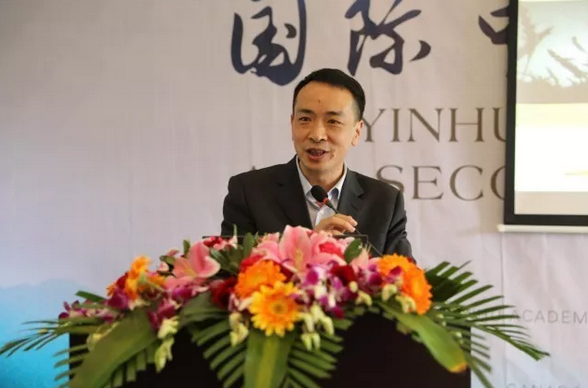 校长论坛:百位中小学校长探讨教师成长