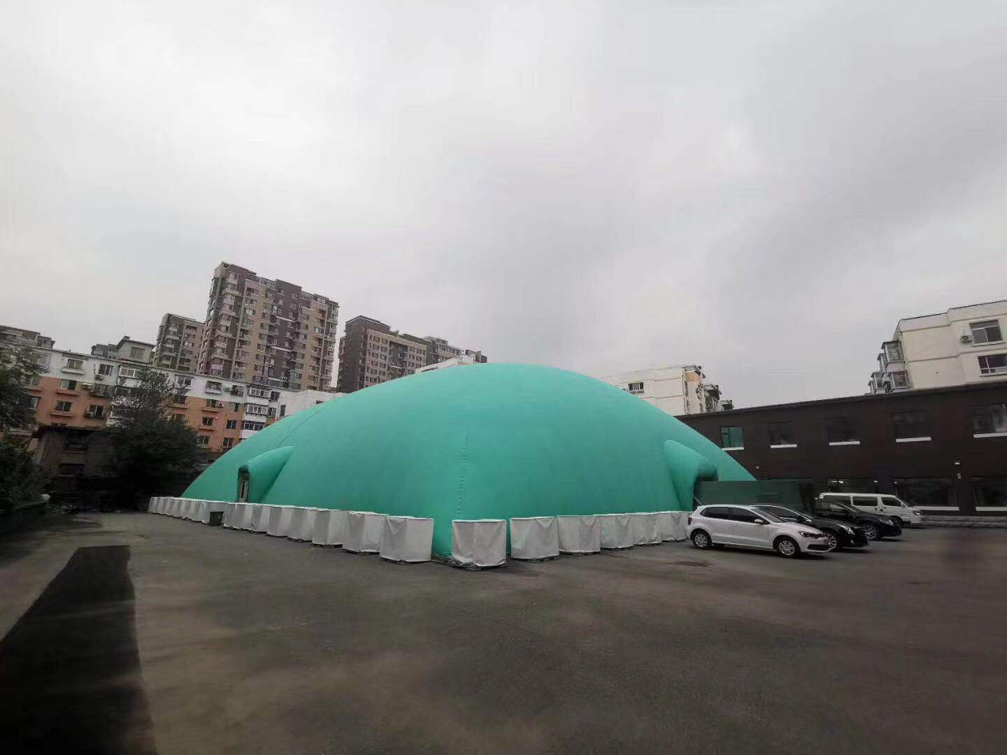 充气膜体育馆，新型学生运动场，