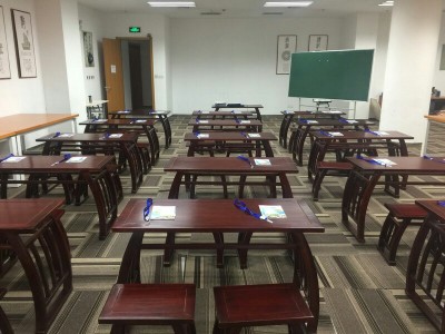 河北儒韵万强WQ-007学生马鞍桌厂家