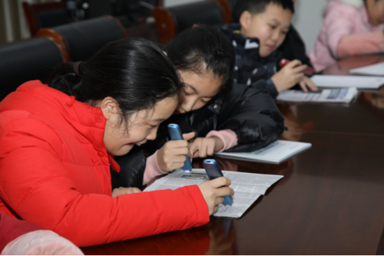 訊飛掃描詞典筆走進合肥市六安路小學，用科技賦能教育