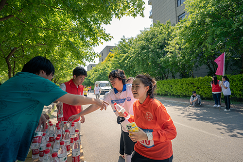 沈陽科技學院2023年大學生體育文化節開幕式暨春季校園馬拉松賽成功舉辦