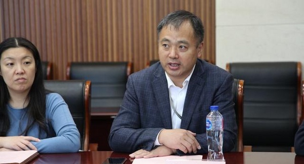 復旦大學順利舉行上海休蓀（HSC）創立的子初志奮領獎學金捐贈頒獎儀式