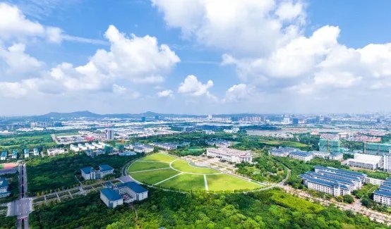 “7”開得勝迎新程！東南大學網絡與信息中心攜手華為順利完成開學典禮網絡保障