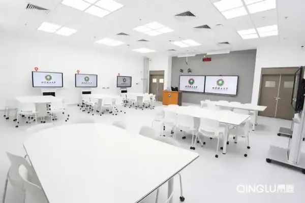 課堂刮起“科技風”！北京理工大學“智慧教室”了解一下