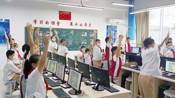 開學第一課，威盛創造栗將人工智能帶進鄭州航空港區