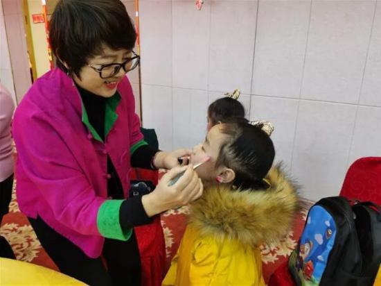 學齊智應邀參加“中國人·幸福年”春晚授牌儀式