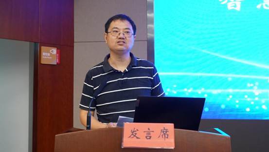 揚州市教育局召開省名師空中課堂及市智慧教育平臺應用交流研討會