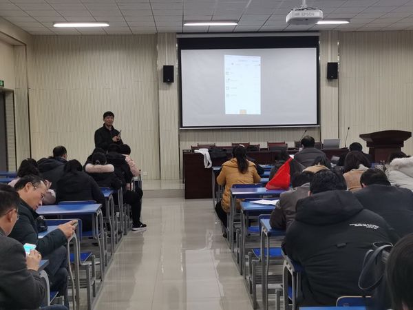 安徽理工大學兩學院聯合舉辦教師信息化教學能力培訓