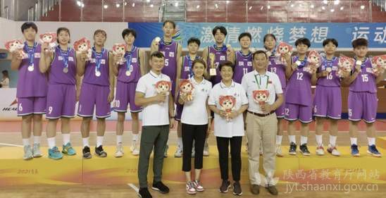 陕西省中学生女子篮球队获十四届全国学生运动会首枚奖牌