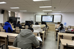AI賦能教育 智慧照亮未來——嘉興五高開展教師線上觀看AI詢證教師教育研討會活動