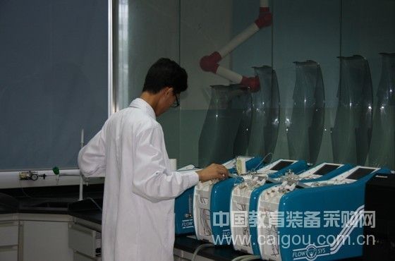 朗诚技术中心圆满完成协助大运会水质安全检测任务