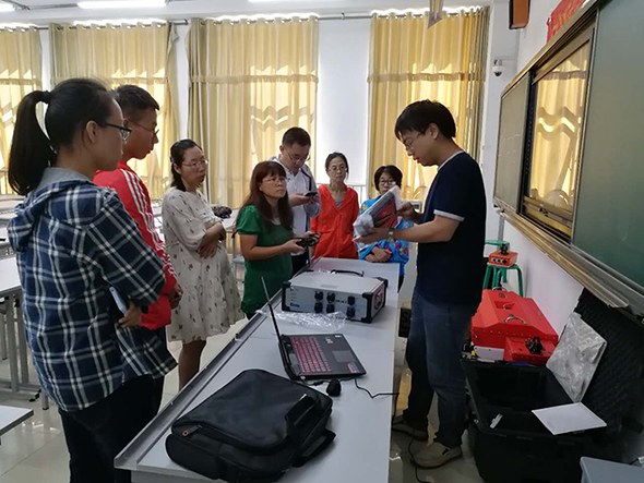 北京城市学院"地质透视仪"顺利验收完成